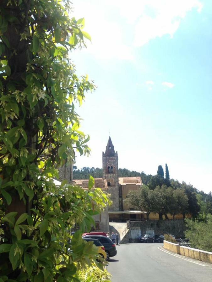 Albergo Ristorante Bergallo Tovo San Giacomo Exterior photo